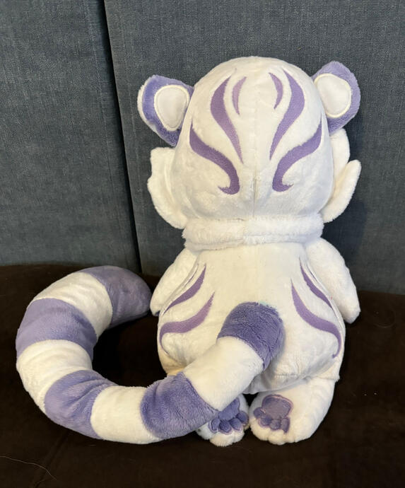 πΉ Puff - Handmade Plushie - Back Showcase
