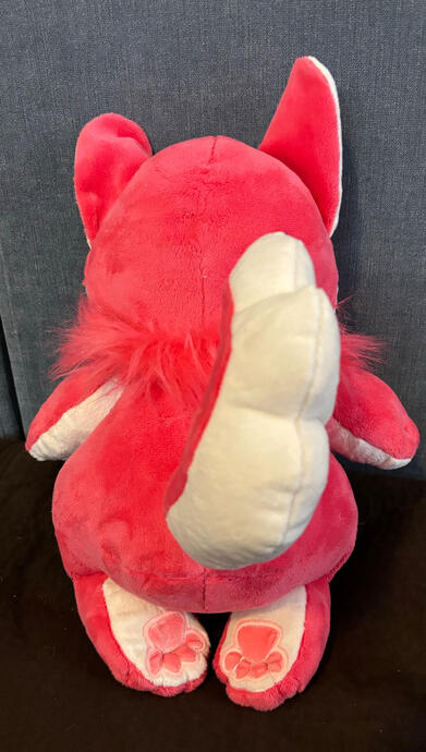 πΉ Mochi - Plushie Companion - Back View